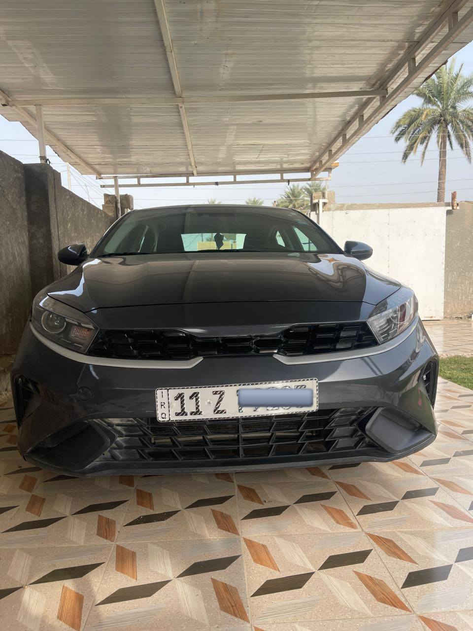 فورتي 2023 امريكي رقم بغداد بأسمي صبغ قطعه وحده فقط بدون دواخل جاملغ خلفي ايسر الباقي مكفوله حتى من الرصعه ماشيه 40 حقيقي سياره اول ترقيم الها قبل شهرين 
محرك كير كفاله تبريد ثلج حداديه تخم تاير كلها جديده 
السياره جديده جداً بمعنا الكلمه 
رادار جانبيه حساسات امامي وخلفي شاشة جبيره كامره خلفيه دواره مري شفط كهربائيه كشنات تدفئه تبريد لايت زنون بالكامل أللايت الخلفي ليد 5 ويل كب كبير رادار خلفي وأمامي تبريد قطعتين نظام مانع انزلاغ شاحن واير لس اريل نفكيشن السياره جديده  جداً  السياره فقط قطعه وحده الباقي مكفول من الرصعه او الشخط 
السعر 150 $ وبيها مجال 
للأستفسار ***********
