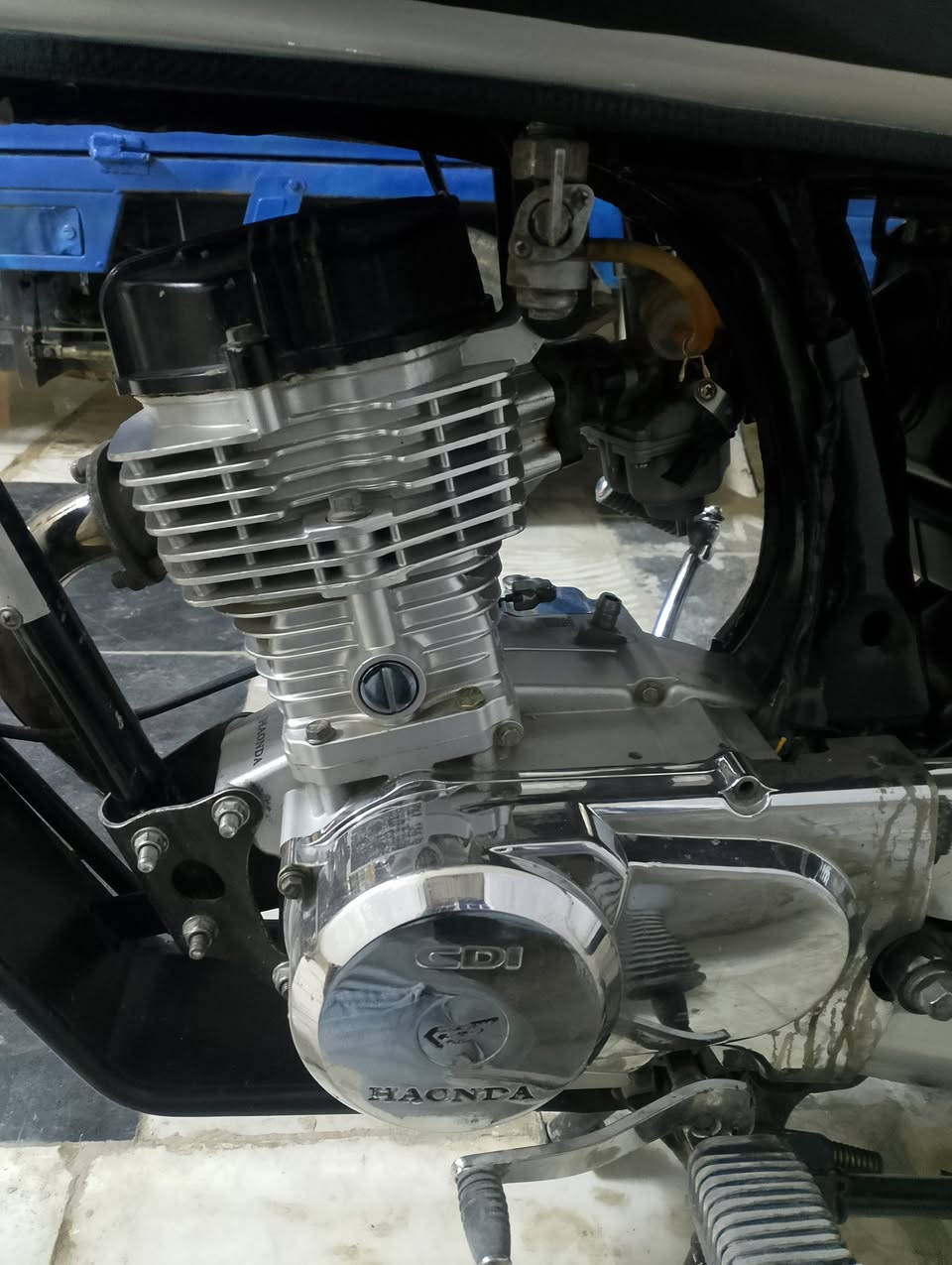 مكينه البيع 25 هونده مكفوله بس تفيلس  شلعه ومعدل وفصله خير من الله سعر175رقمي***********
