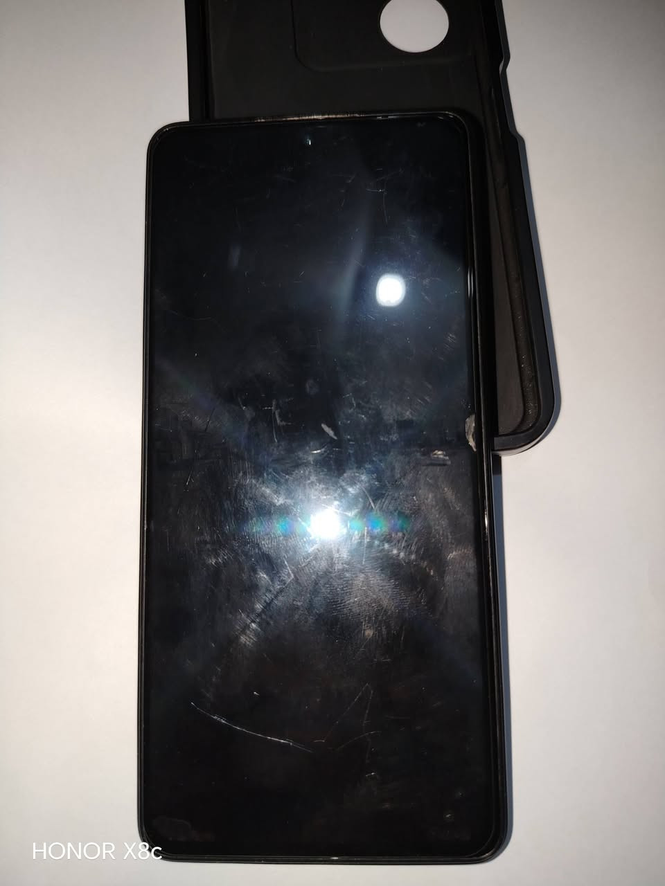 السلام عليكم ورحمة الله مبايل للبيع اسمه تكنو كامون 20برو ذاكرته 256 كامرته حلوة كلش اوواضحه السعر قيم وخذ الاستفسار ***********
