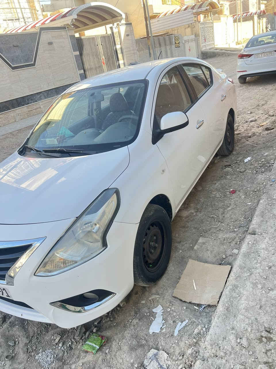 سلام عليكم نيسان صني لبيع. هندي بليته زركه. موديل 20 سياره جاهزه   وخير من الله رقم بغداد سنويه ل 31  كير ومكينه مكفوله  مكاني حله سعر 105 رقم ***********
