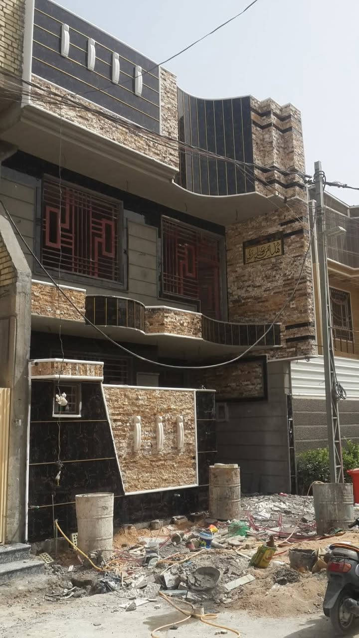 السلام عليكم  
لعمل واجة المنزل مثل هاذي الديكورات؟ 
 شغل نضيف درجه اولى؟ 
واسعار مناسبه جدا؟ 
الي يريد يحجز عندي شغل 45يوم اتفرغ 
للحجز اتصل 
 *********** واتساب 
او مراسلة الصفحة #
