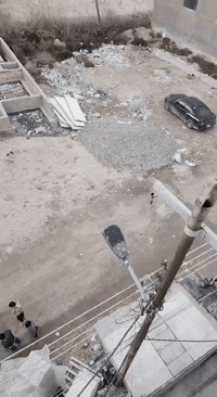 سلام عليكم نجارينه حدادينه احنه جماعته الصب *********** اليدوي عدنه كادر عمال نشتقل جميع القياسات الي عنده تصليطه صطح صبت نظافه رباطات بيتونه ناخذ قياس الصب ونترك السيراميك تنضيف حدل تقطيع جوينات احنه بل خدمه ***********
