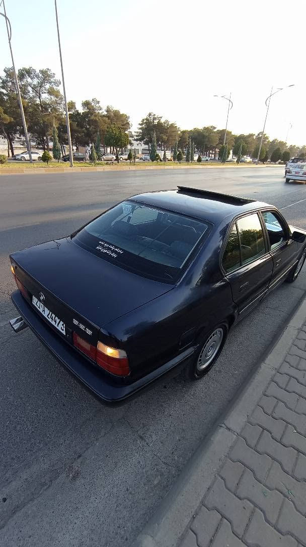BMW E34 525 / 1992 / ئۆتۆ ماتیك 
تەبرید ڕەقەمو سەنەویو هەزەی تازەیە بەناوخۆمەوەیە پیتاقەی بەنزینی هەیە / گۆڕینەوەش دەکەم كركوك, العراق


**إذا كنت صاحب هذا الإعلان وتريد حذفه لأي سبب، رجاءا أرسل رسالة إلى الدعم الفني**