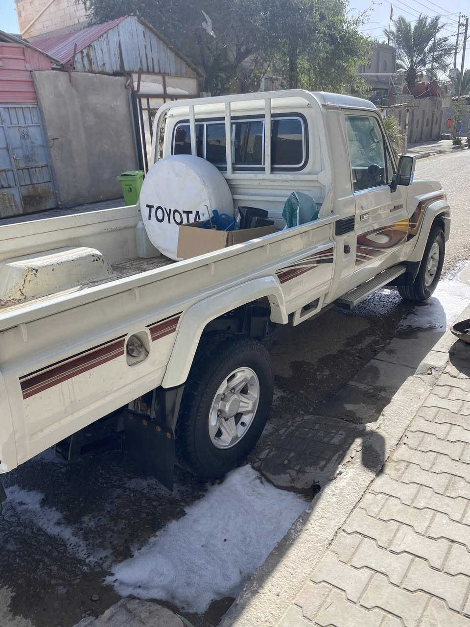 تويوتا شاص موديل ٢٠١٣ رقم بصره محرك كاز ٦ سوبر للبيع او مراوس بيكب فورويل ١٣او ١٤ حسب لقناعه للاستفسار ***********
