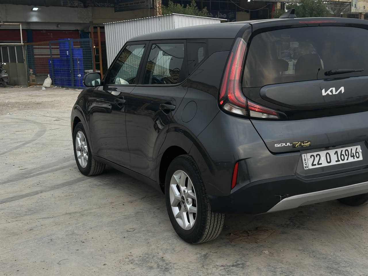 السلام عليكم
لبيع كيا صول موديل 2024
رقم اربيل ترقيم جديد تريد تحويل تريد وكاله حاضر
ماشيه 13 
موصفات
 فول تحكم ستيرن 
رادار امامي 
رادار خلفي
رادار جانبي
نقاط عمياء
تحديد مسار
وضعيات قياده 2
دشبول دجتل 
توقف ذاتي
كامره خلفيه دواره
ويل گب
محرك 2000 دوش 💪🏻💪🏻
شواصي كير محرك السياره كلها كفاله
صبغ بنيد وجاملغ فقط
صور الحادث بلمنشور 👇🏻
السعر 153$ وبيها مجال
بغداد بسمايه 
الاتصال 
***********
