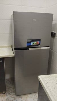 ثلاجه بيكو • ١٧٠ سم • نظيفه جداً