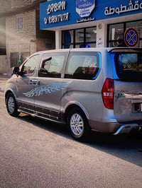 كربلاء المقدسة • الخميس • بعد صلاة الظهر