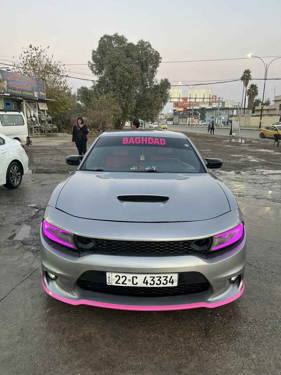 سلام عليكم جارجر للبيع محرك5700RTسيارا جهّزه صبغ 3 قطع هزا جديدا تحويل ثاني يوم بيها كابون بانزين محرك كير كلو شرط نشاط فول السيارا احله من صور سعر183 وهذا رقم ***********زين ***********
