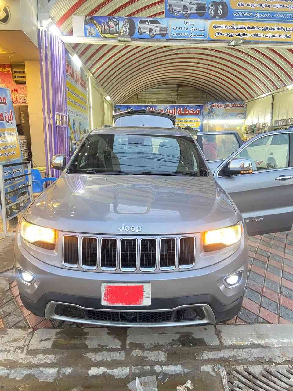 للبيع سياره شروكي جيب فول مواصفات للمعرفة السعر اتصل على ***********
