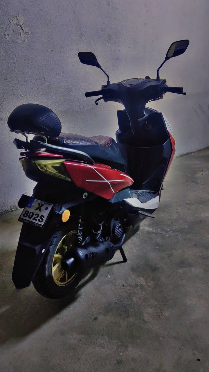 ماكس بومه موديل 2020 سرعه 120 دراجه كفاله عامه محرك ناعم فول نشاط فقط بيه صرف قليل كهربائيات وسلف ودشبول كله شغال ماطور كفاله عامه مابيه اي عطل أو نقص فقط صرف قليل سعره 175 بيه مجال قليل كركوك قادسيه الثانيه الرقم ***********
