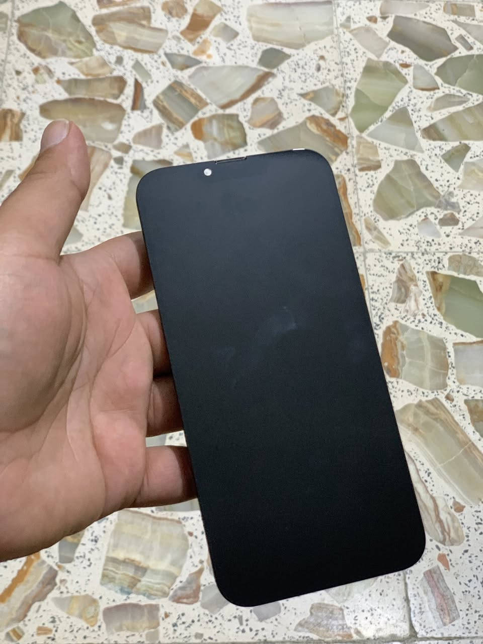 السلام عليكم شباب. شاصي 13pro Max  الشاصي نقصه بس فلاش. كامرات خلفيه. البعد ال3بيها مشكله. ويا شاشه hend مو كوبي انسيل  تنقل ايسي  وع فحص بطاريه 83 واكو بطاريه 93  مكاني البياع  ***********
