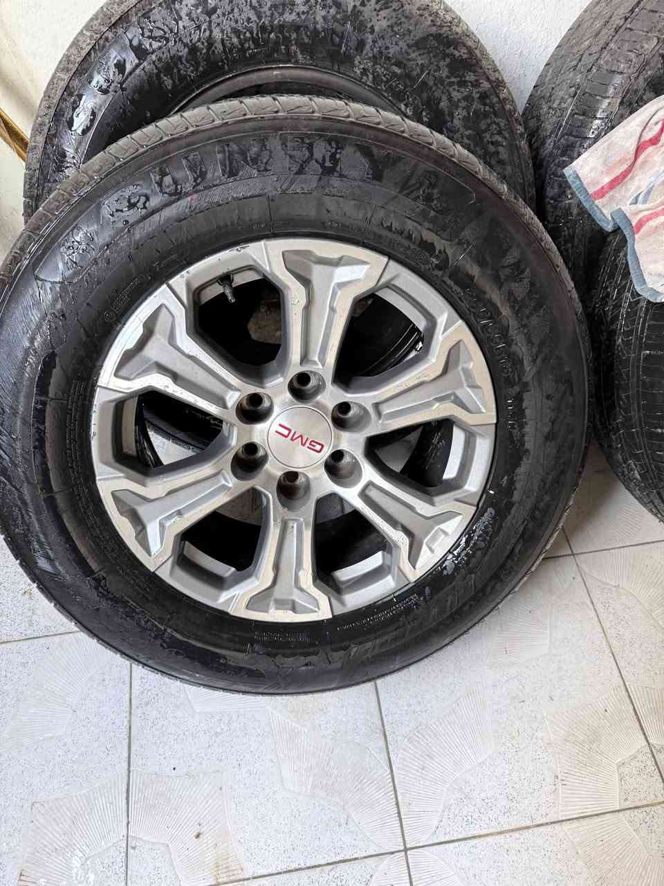 حجم ١٨ للبيع *********** بصره
