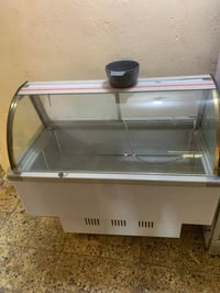 عارضه مقبلات 350وبيه مجال حك الجيه  07734589550
