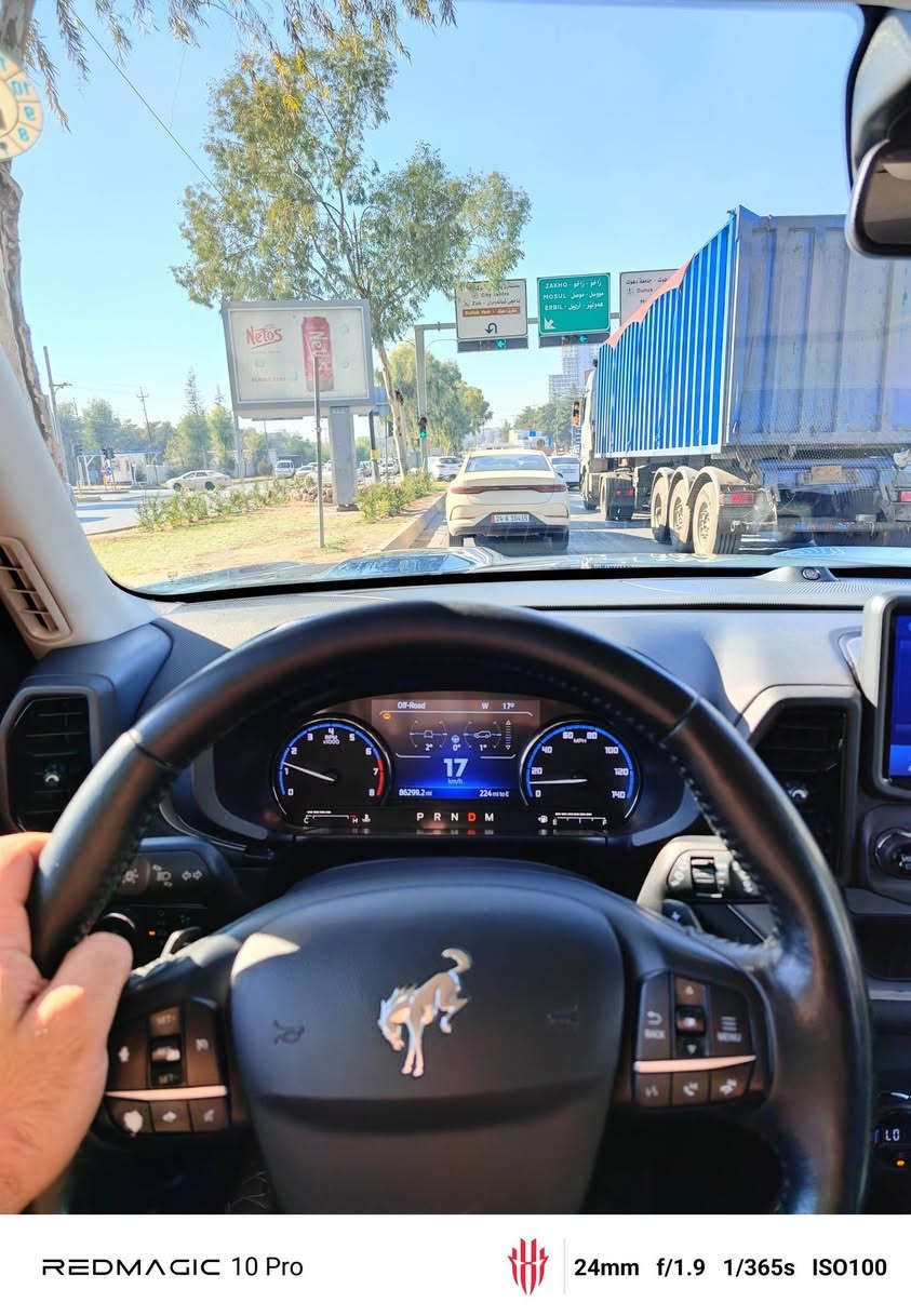 🔥🚙 للبيع / Ford Bronco Sport 2021 – First Edition فل كامل 🚙🔥
إذا تريد قوة + فخامة + اعتماد فهذا البرونكو إلك 👌
فئة First Edition النادرة مو أي برونكو.
📌 الموديل: 2021
📌 الفئة: First Edition (أعلى فئة)
📌 الممشى: 88 ألف مايل
📌 الدفع: AWD دفع رباعي متقدم دبل كلاج
📌 المحرك: 2.0 تيربو EcoBoost (قوي ومجرب) 250حصان
📌 القير: أوتوماتيك 8 سرعات
💎 المواصفات (فل ما ينقصه شي):
✅ فئة نادرة وما موجودة هواي
✅ دفع رباعي متقدم مع ديفلوك خلفيAWD
✅ GOAT Modes=  (وظعيات القيادة 7 )
✅ جلد بني فاخر خاص بالـ First Edition
✅ مقاعد كهرباء + تدفئة
✅ شاشة كبيرة
✅ تايرات BFGOODRICH اصلي
✅ Apple CarPlay & Android Auto
✅ صوت Bang & Olufsen الأصلي
✅ فتحة سقف بانورامية
✅ تشغيل بصمة و عن بعد + دخول ذكي
✅ كاميرا أمامية + كاميرا خلفية
✅360 حساسات 
✅ رادار + المحافظة على المسار
✅ مانع تصادم
✅ LED
✅ جنوط خاصة بالفئة
✅ نظام نزول وصعود جبال
✅ سيارة سفر وبر، ثابتة ومريحة
🛠 الحالة:
السيارة جاهزة و نظيفة 100%
استعمال شخصي 
نظيفة
سويت سيرفس كامل
 حادث (جاملغ و باب خلفي جهة السايق)
📍 الموقع: (دهوك و اربيل)
💰 السعر: مجال(209$)
📞 للتواصل: (***********)
رقم شاصي
 3FMCR9F93MRA13095
🚨 تنبيه:
الـ First Edition نادر بالسوق
واللي يعرف البرونكو يعرف قيمته 👌
الجاد فقط.
