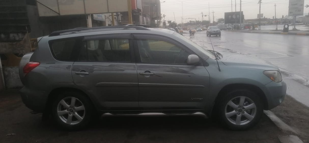 السلام عليكم راف فور موديل2008 بغداد رقم انكليزي بإسمي 5راكب محرك3500 رايدها 88 وبيها مجال العنوان بغداد مدينة الصدر رقم التلفون ***********
