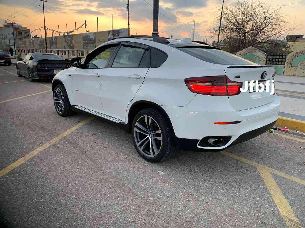 سلام عليكم X6لبيع 2010وكالة عروش خليجي ماشية 150الف محرك N54.V6توين تيربو.سياره كير محرك صدر خلفي امامي تخم تاير كله جديد وبشرط رقم سنويه جديد سياره جاهزه بلاديه صبغ احزام بدون حادث اثر تغليف لزكه نبخت سعر 150$اتصال ***********
