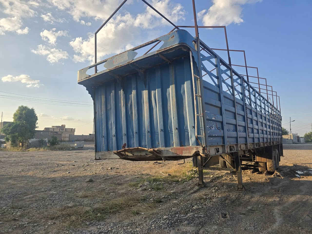 عربانە للبیع  مکفول مکان اربیل کویر  ***********
***********
