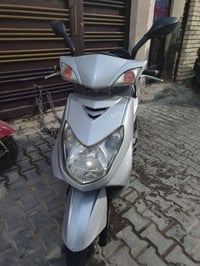 مساء الخير ♥️ دراجة سكنس فحل كابريتر شغاله كامله كهربائيات هندر سلف بك...