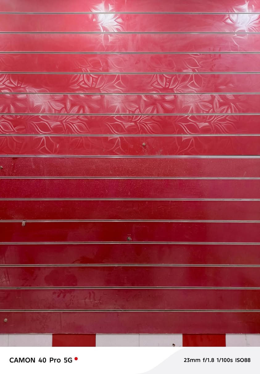 سلام عليكم  انديف مال محل موبايل 8ققطع سعر لخاص نتصال بيك خير وددلل ***********
