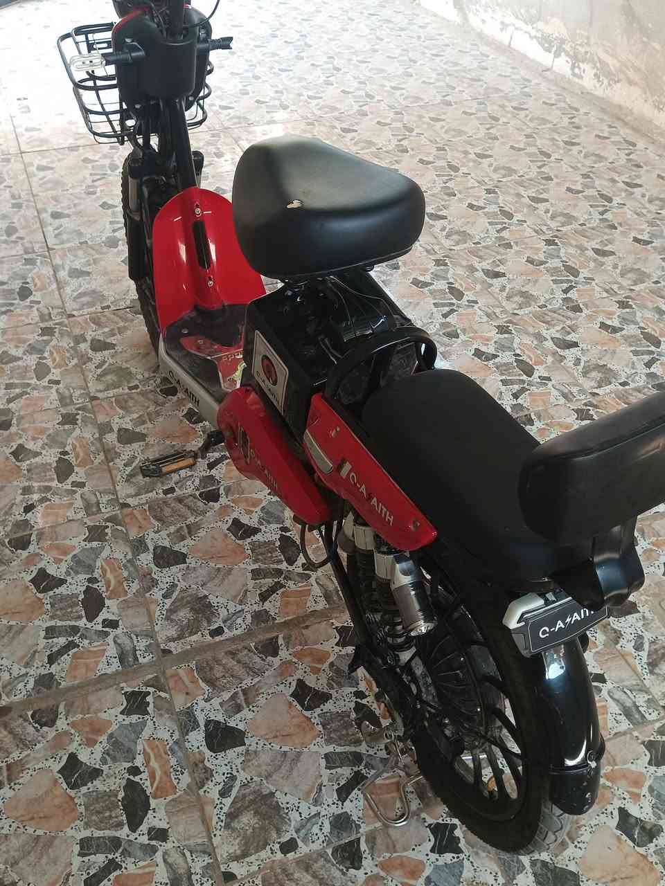 دراجه شحن اخت الجديده استخدام قليل للبيع سعر 400 للتواصل ***********
