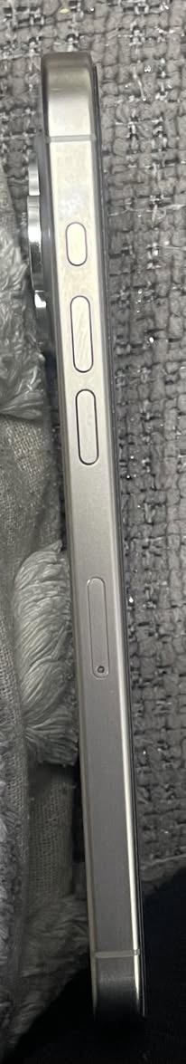 سلام عليكم 

ايفون 15 برو ماكس

ذاكرة 256

بطارية 86
نضافة الجهاز 100%

الجهاز كامل ملحقات 

مكاني بغدادالبلديات  

***********
