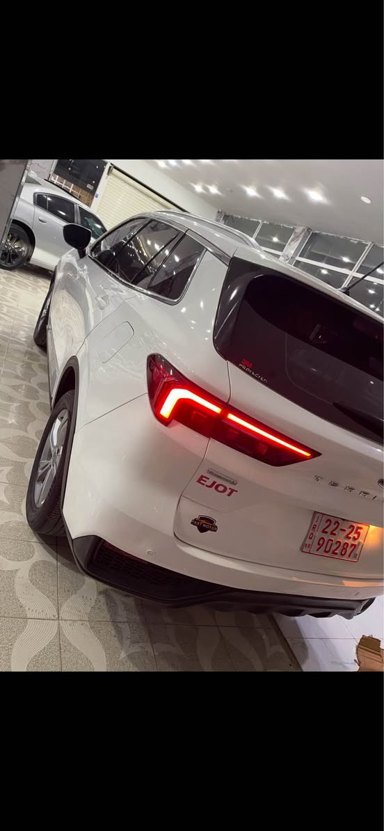 للبيع فورت 2023
فول مواصفات عدا فتح 
سعر 158 ورقة $ مجال 
صبغ سيارة 3ونص بدون دواخل بشط 
للاتصال *********** Singapore
