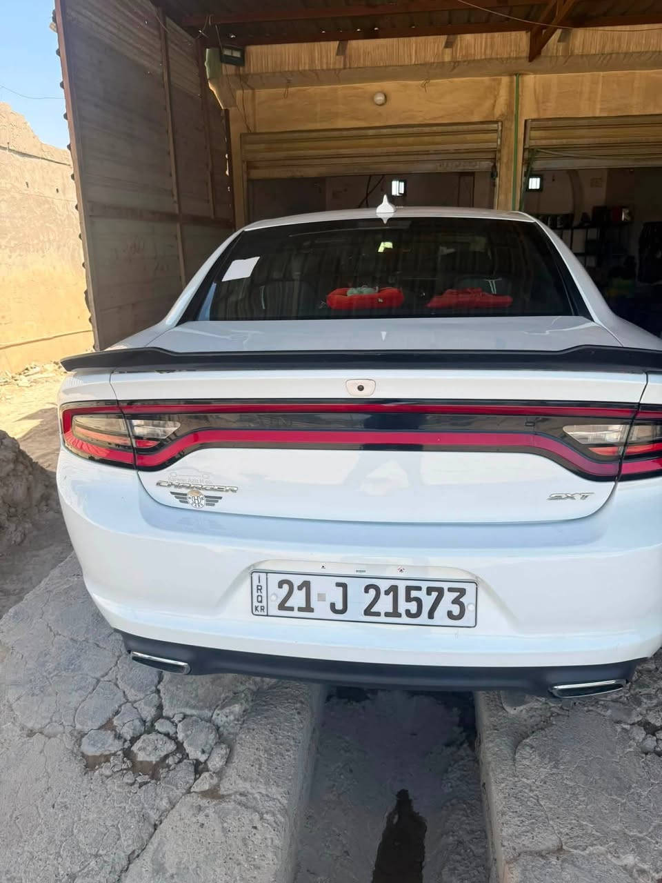 السلام عليكم جارجر
2017موصفات SXT شبرين  كلير وره بلجاملغ الخلفي سياره السياره ما بيها فتح كفاله عامه للفتح والتبديل جديده   ستخدام شخصي المكان بغداد رقم الهاتف ***********للبيع فقط
