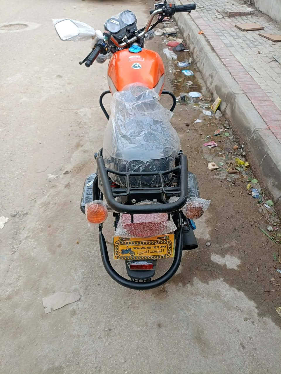 دايون مديل 2022 مكينه 200 دراجه  كامله من كلشي من كهربائيات من محرك بجيس مكفوله من كلشي اي نقص مابيهه فول اوراق اصوليه بسمي سعر مليون 450 وبيها مجال كربلاء السواده ***********
