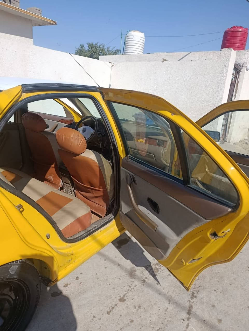 اسلام عليكم سمند ميسان موديل 2011 سنويه صاقطه 2018 هيئه وغرامات عليه 28 كله عل شراي 23مواصفات السياره كير ومحرك وكهرئيات كفاله تبريد غاز ودكمت الايسي لا صبغ ولا ضربه ولا خياسات السياره بل بصره عنواني بلحيانيه رقم تلفوني ***********يوجد وات ساب
