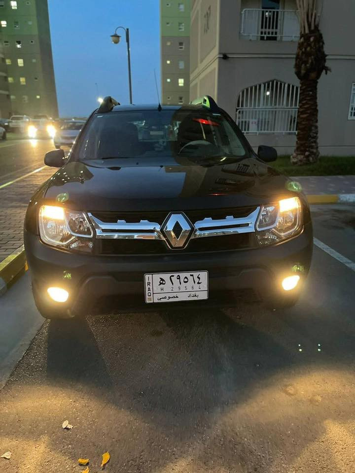 السلام عليكم
رينو داستر فرنسي موديل 2018 استلام شركة لون بُني (جوزي)
 
محرك 2000 دوش المرغوب

گيرها ATF

رقم بغداد 

السيارة خير من الله عليها ادامة كاملة 

تحتوي على كاميرا امامية و كاميرا خلفية 

السيارة ماشية 67 الف

السعر 95 و بي مجال بسيط

حرة باسمي لا محجوزة لمصرف و لا لشركة 
تحويل ثاني يوم 
المكان / بغداد - الدورة

***********
