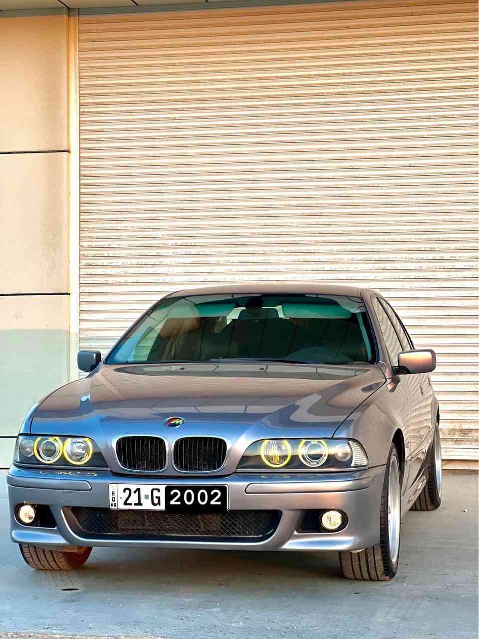 سلام عليكم
‏#BMWMSPORT
‏525 otomtic
بؤ فروشتن   موديل 2002 //530iA دبڵ ديجيتال
گير و مةكينةي بةشةرت//گير توماتيك// سبورت // عادي
مواسةفات ///
سوكان فوليوم و // سوكان. ئيم //تحديد  سورعة/ 
ويلي 18 دوو سايز
ئاوێنە کارەبایی  //هیتەر//ئاوێنەی ناوەڕاست ئۆتۆی
ناو  رةش. ناو جلد
كوشن جلدو  //كوشن  //كوشن هيتر
كيرو مةكةينةو تةبريد و ساردو گەرم بةشةرتة
تحويل و غرامة بة شةرت.
سةنةوي  تازەیە بة ناوي خومةوةية لة سةنةوي ٢٠٠١ موديلي 
بئ لێدراو و ضڕبە و. بي سبوغ وە سەیارەکە تازه داخڵ بوە. ٢٠١٩  
سةيارةكة باكو خاوينة مالي دوستة تازە سێرڤزم بۆ کردوە
تكاية مشتةري نيت تةلةفون مةكة  
واتساب ***********
رقم ***********
سعري١112و معمةلةيةكي كةم. 
***********.
*********** السليمانية, العراق
