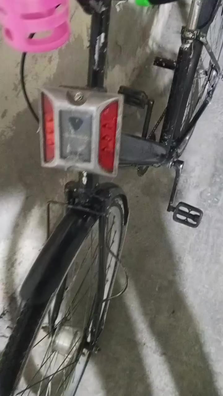 بايسكل للبيع 80وبي مجال للتواصل خاص


**إذا كنت صاحب هذا الإعلان وتريد حذفه لأي سبب، رجاءا أرسل رسالة إلى الدعم الفني**