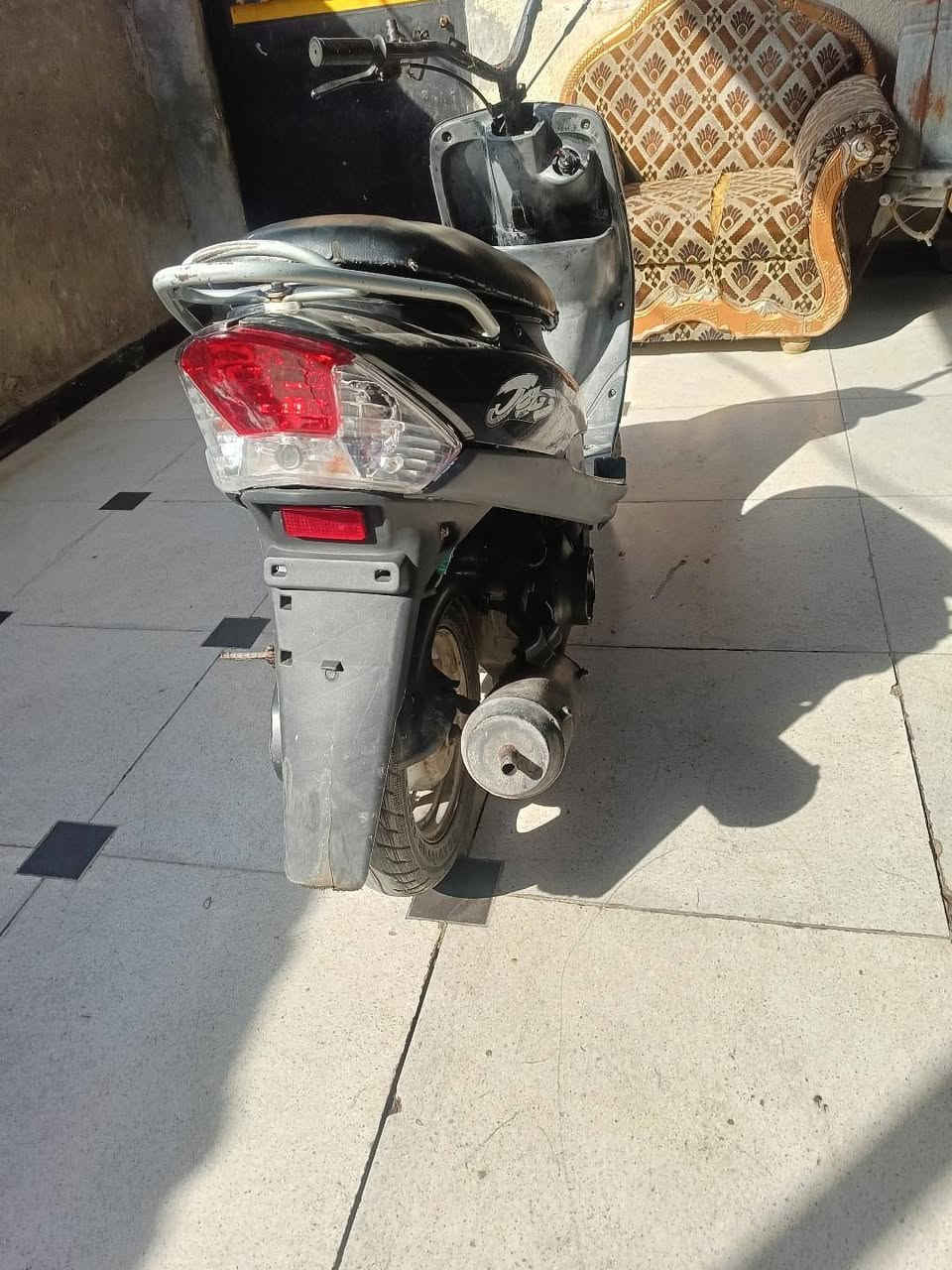 السلام عليكم دراجه ماكس عدله مفتوحه مره وحده الدراجه مكفوله كفاله عامه والدراجه ناعمه الله شاهد وماعايزها شي خفايف الدراجه خير من الله والدراجه عله وضع البلاد بس الكفرات بلاد شلعه معدل خير من الله والدراجه مفتوحه وطبعن اكفل من السرقه ومن كلشي والدراجه ختم واحد الكفرات بلاديات والدراجه الي بنفسه يتفضل خاص ورقمي *********** والسعر 475وبي مجال للشراي طبعن البصرة, العراق
