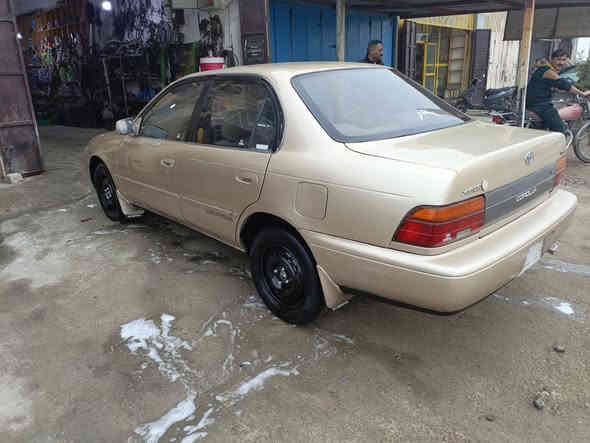 السلام عليكم اخوان : ⚜️
* تويوتا كورلا محور للبيع موديل  1994

رقمه بغداد مشروع وطني سنويه 2029

* تخم تاير 

*مكينه1600

*  تبريد شغال تدفئه 

* كهربائيات كلها شغالة 

* مصبوغة جماليه بدون ضربه وخياس 

*صدر امامي خلفي جديد

* دواخل جديدة ( السيارة احلى من الصور )

السعر 64وبيها  مجال بسيط 

رقم الهاتف ***********

غير متواجد على الفيس اتصال فقط)

العنوان/ واسط_ نعمانية
