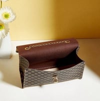 حقيبة يد • نسائية • كمية متوفرة