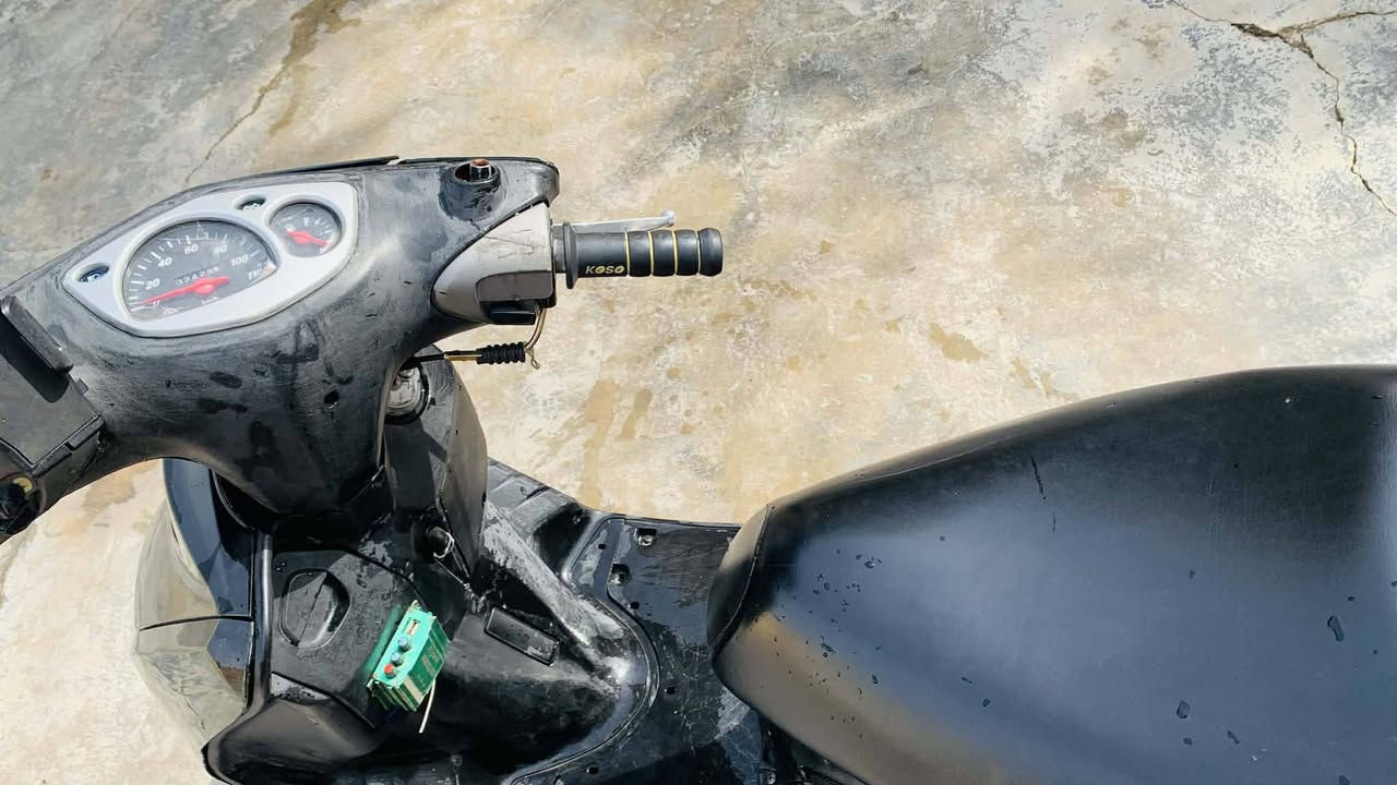 دراجه سكنس البيع السعر 500 او بي مجال ***********
