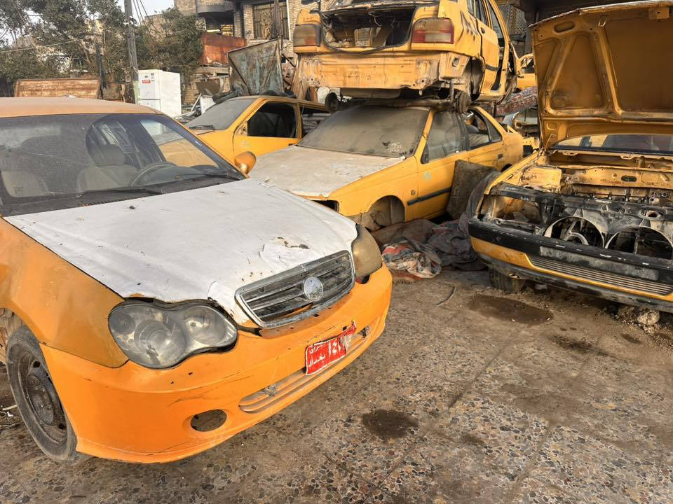 عالم الاصفر 
تفصيخ جميع سيارات الايراني 
ادوات جديد ايراني 
اسعار مناسبه جدا 
بغداد _ العبيدي 
***********
