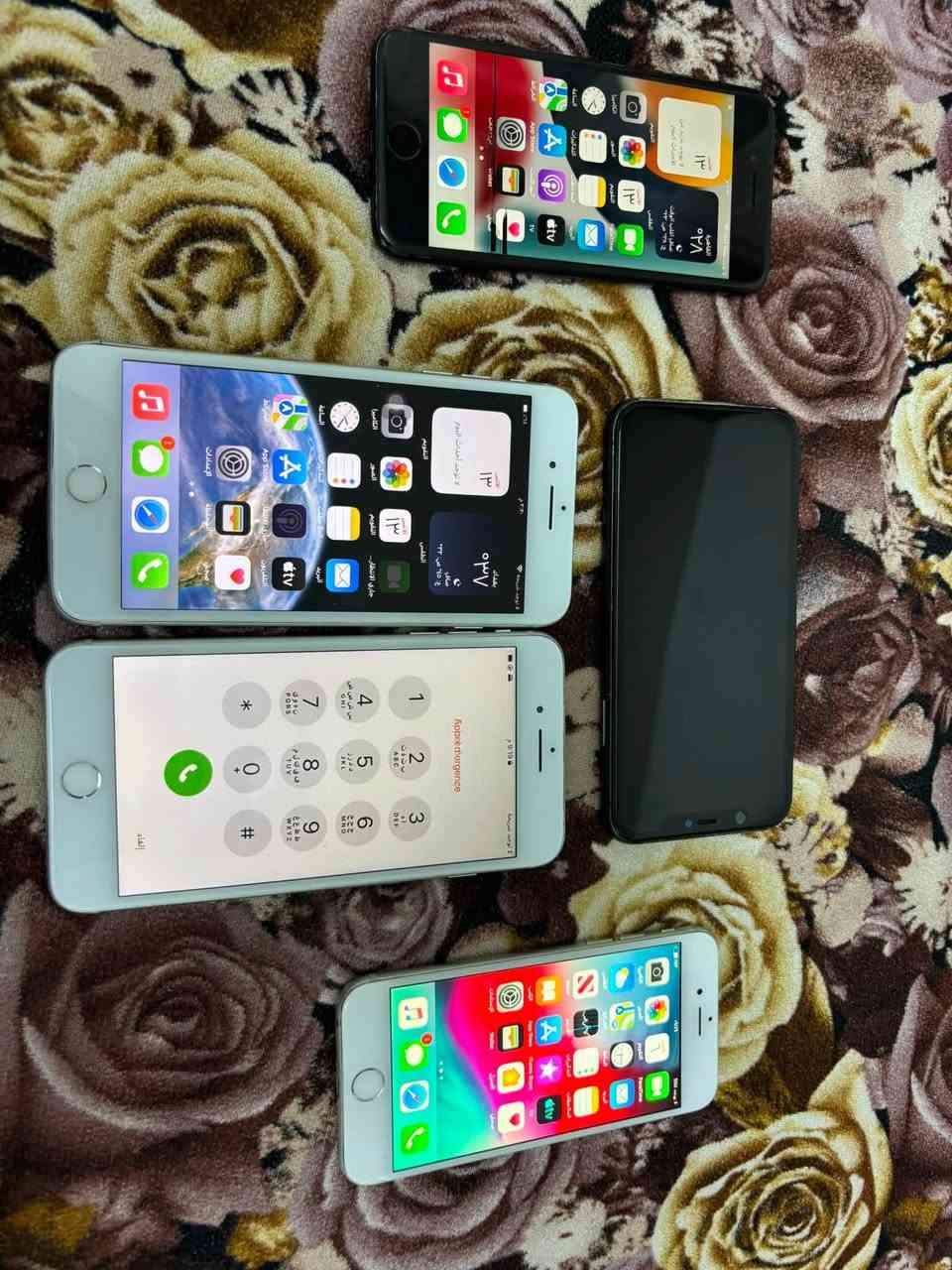 1-ايفون ٨ بلس 
ذاكره ٦٤ بطاريه ١٠٠
مستبدل شاشا درجه اوله 
كلشي مضبوط فقط بصمه أصبع متوقف يعني دكمه والبصمه متوقف فورمات كلشي مضبوط سيمكارت نت كامرات 
سعره ٨٠ الف فقط 

2-ايفون ٨ بلس بطاريه ١٠٠ ذاكره ٦٤ 
كلشي مضبوط مستبدل شاشا درجه أوله 
بصمه نت كامرات كلشي شغال ❤️
فقط ميصير فورمات ❤️
سيمكارت شغال ❤️
سعر 75 الف ❤️

3-ايفون ٧ جي الصغير 
ذ٣٢ بطاريه ١٠٠
سيمكارت متوقف وشاشا بيها هذا الأسود 
جهاز كبس شاشا بلادي مستبدل فقط بصمه 
سعر ٤٠ الف فقط ❤️

4-ايفون ٦ جي الصغير بلادي وضع شركه 
كلشي شغال نت سيمكارت كامرات برامج كلشي ينزل 
ذاكره ١٦ بطاريه ١٠٠ 
سعر 40 الف فقط ❤️

تواصل واتساب حصرا 
***********
