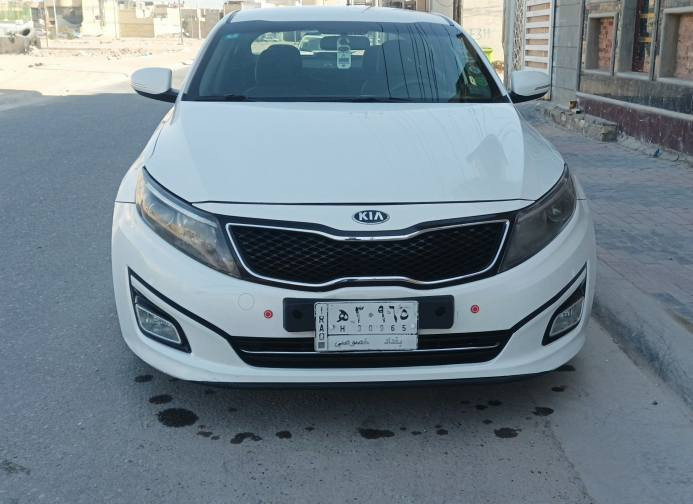 سلام عليكم الاستفسار *********** السعر 105عندي كيه اوبتيما للبيع موديل 2015 وارد امريكي السياره كلن حادثه دعاميه فقط مكفوله كفاله عامه بيه بارد قليل سونار بلمنشور كير محرك حداديه تبريد مكفولات ماشيه 87 
محرك 2400 جديد موصفات نص فول رقم بغداد تحويل مباشر السعر 105
