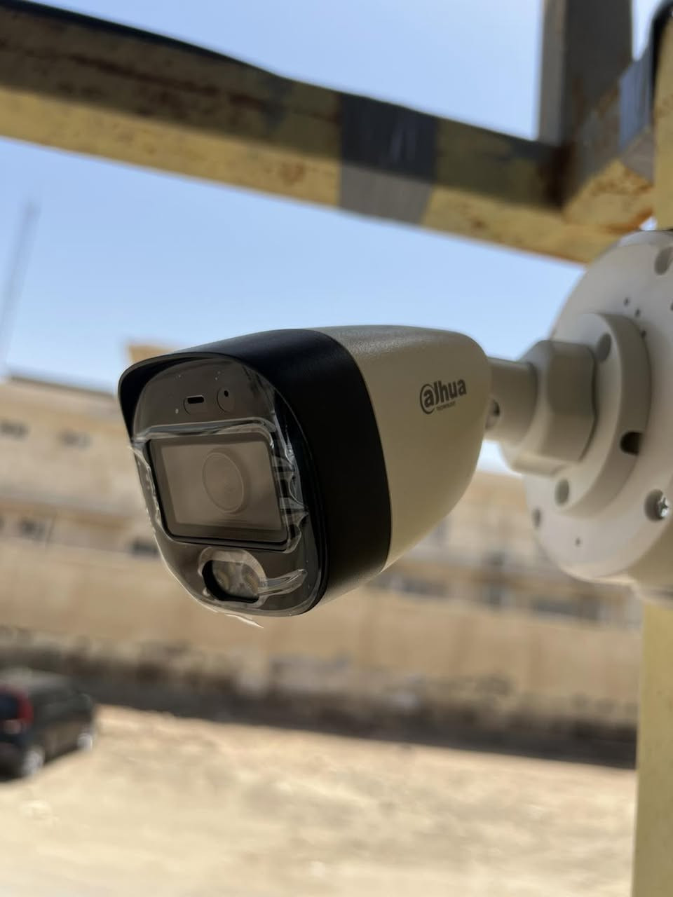 اسبق عصرك وكن في الطليعة 
سلام عليكم 
تم تأمين محل احد زبائننا ب ٤ كاميرات من شركة دهوا 
دقة ٢ ميكا 
صوت وصوره 
ليلي الوان 
ضمان سنه استبدال 
# العنوان #
كربلاء/ طويريج/ شارع البلدية / مجاور المستوصف الطبي 
# هاتف #
***********
***********
جملة- مفرد 
اسعار خاصة للمنصبين

