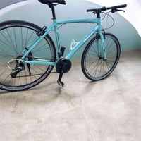 كباتن للبيع دراجة بيانكة حجم الفريم L52 سيت ديور بل كامل  3/9 السعر 25...