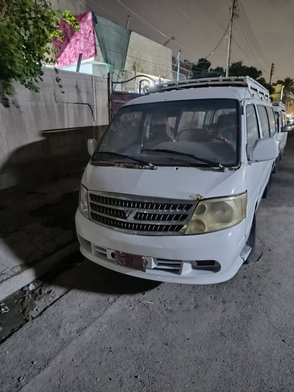 فتون 2009 مواصفات 10 للبيع السعر 40 بيها رنجات رقم احمر كربلاء وبيها مجال رقم الهاتف ***********
