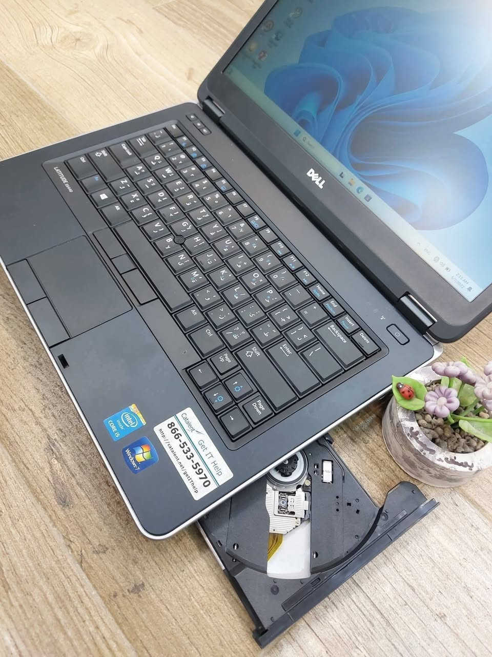 لابتوب رخيص جدا مناسب للدراسة والطباعة وبرامج الاوفس المكتبية والتصفح 💯💯 
مع تنصيب وندوز ١١ والبرامج الخدمية
     DELL LATITUDE E6440 
السعر (130الف_عراقي فقط ) 
 للتواصل *********** يوجد اسعار خاصة للمكاتب توصيل لجميع محافظات العراق 
العنوان بغداد شارع الصناعة مجمع الرياش مكتب اليسر 
……………………
✓ المعالج Core i5-4200m جيل رابع 
✓ ذاكرة الوصول العشوائي (الرام) 8GB 
✓ التخزين( الهارد) 256GB SSD 
✓كارت شاشة انتل داخلي  4GB 
✓ مقاس الشاشة كبير 14انج
✓مشغل أقراص 💿 📀 
✓منفذ HDMI 
✓ كيبورد  عربي انكليزي 
…………………………………
