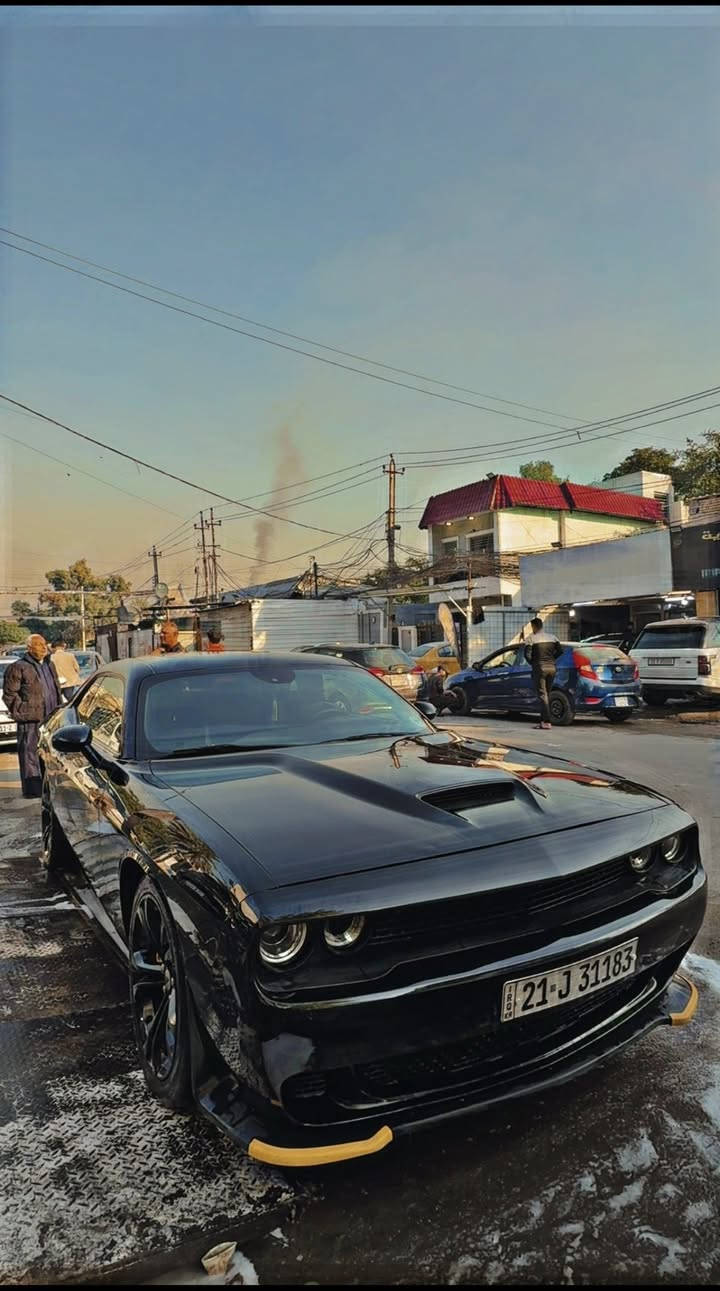 السلام عليكم اخوان
جالنجر Gt Plus سوبر تراك باك للبيع 
 السيارة موديل 2020 فول 1/1  مواصفات ال Plus
كيج 260 / رقم سليمانيه
ماشيه 49 ميل
المواصفات : فول للاخير 1/1 
بصمه
فتحه 
كشنات كنتاره اسود
كشنات تدفئه وتبريد 
كشن السايق كهرباء بالكامل
ستيرن تدفئه 
رادارات 
ويل 20
وهواي مواصفات بعد 
السياره نصبتها كلش حلوه بالحقيقه

حادثها سطحي / صور حادثها ع خاص 
رايدها 215 وبيها مجال للطيبين 
مكانها بغداد 
***********
