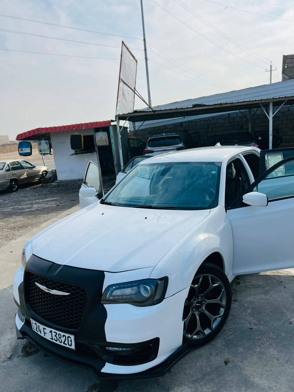 السلام عليكم للبيع أوباما موديل2018
كلين كفاله  ماشيه 63ألف مايل رقم ادهوك ابسمي 
كشنات تدفئه تبريد
شفتات ستيرن +تدفئه 
 
السعر 290وبيه مجال الاتصال على الرقم ***********
