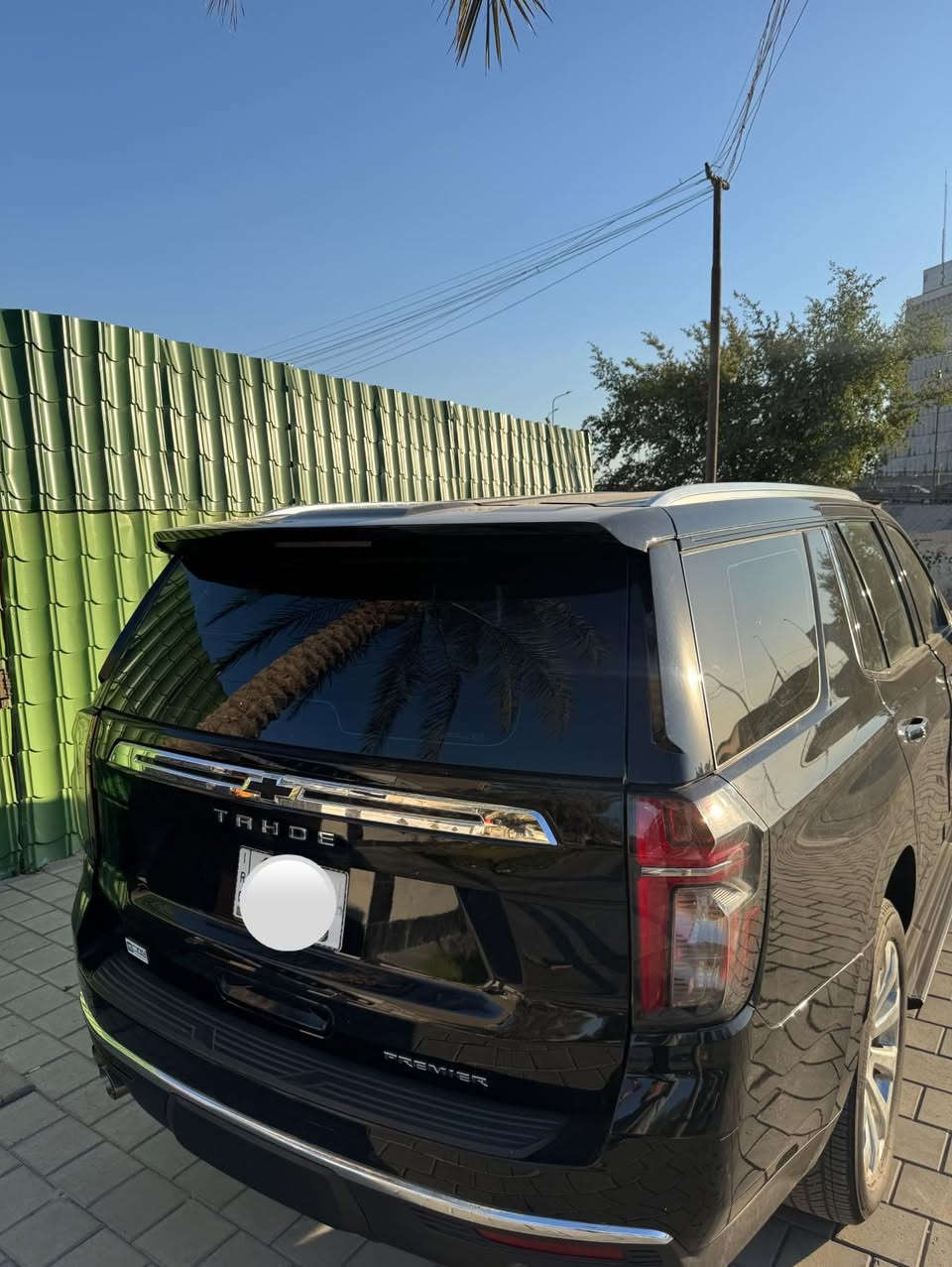 للبيع: تاهو برمير 2022 فل مواصفات – وارد خليجي

الموديل: 2022
النوع: شفروليه تاهو برمير (Premier)
المواصفات: فل مواصفات
الوارد: خليجي
المحرك: 5.3 لتر V8
القير: أوتوماتيك 10 سرعات
عدد الركاب: 7

المميزات:
✅ جلد فاخر
✅شاشة كبيرة نضام كاربلي 
✅نظام صوت Bose
✅كاميرات + حساسات
✅فتحة سقف بنراما 
✅تشغيل بصمة
✅باب خلفي كهربائي
✅ جنطه كهرباء 

السيارة نظيفة جداً
خالية من الحوادث (بيه بس بارد ب جاملغ الامامي بصف السايق )فقط 
الفحص جاهز 

السعر: ( 505$) وبيه مجال 
الموقع: (شارع فلسطين )

للتواصل خاص أو واتساب: ***********
