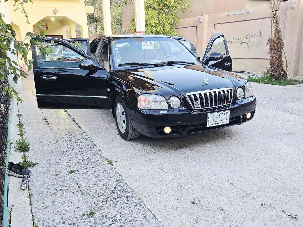 كيا اوبتما 2005 مكينه 6 سلندر رقم بغداد سياره  مكينه وكير جدد حاويه صدر خلفي أمامي جديد كهربائيات  كلهه ع بلاد مصبوغه صبغ درجه اولى للجماليه تخم تاير جديد غرفتهه داخل بيجي جديده كلش سياره متعوب عليهه ومصروفلهه هواي و ابو عراق السلطاني  يشهد غراضهه كلهه منه وبالخير ع ياخذهه السعر ٦٨ وبيهه مجال حك الجيه مكاني ديالى الغالبيه للتفاصيل سيد حيدر ***********..
