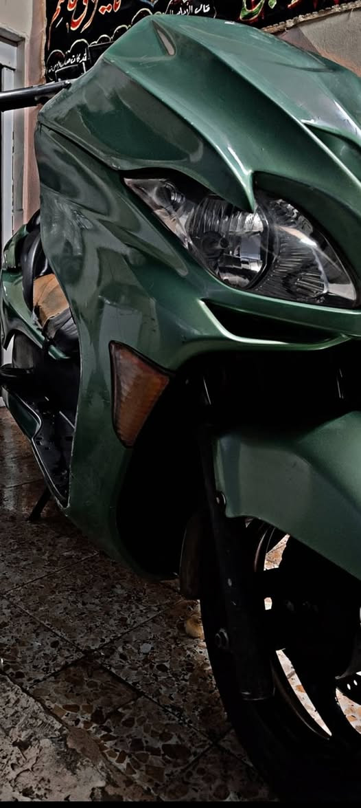 السَلٱمٌ عـَلـْيگمّ-ۈرحـْمّـٌة ٱللـّہ ﯙبُرگـّاتہ
دراجه فورزه 08 الون زيتوني (بصمه)(عميه) مكفوله م̷ـــِْن محرك ومن كهربائيات بس عطل عِنـ.̷̷̸̷̐ـديّ  الفيتبم وباتريها كاعد 
(للبيع او المراوس ) مكاني نجف


**إذا كنت صاحب هذا الإعلان وتريد حذفه لأي سبب، رجاءا أرسل رسالة إلى الدعم الفني**