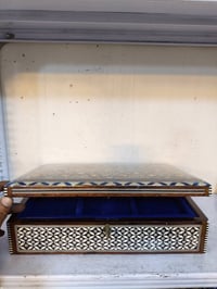 انتيكات وتحفيات للبيع مكاني بغداد 07739232310 يوجد توصيل