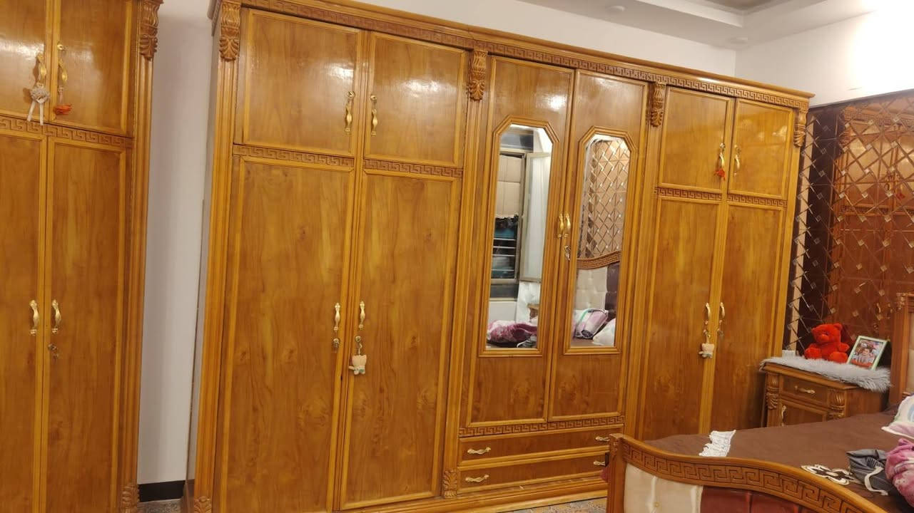 البيع *********** كلشي وسعرة
